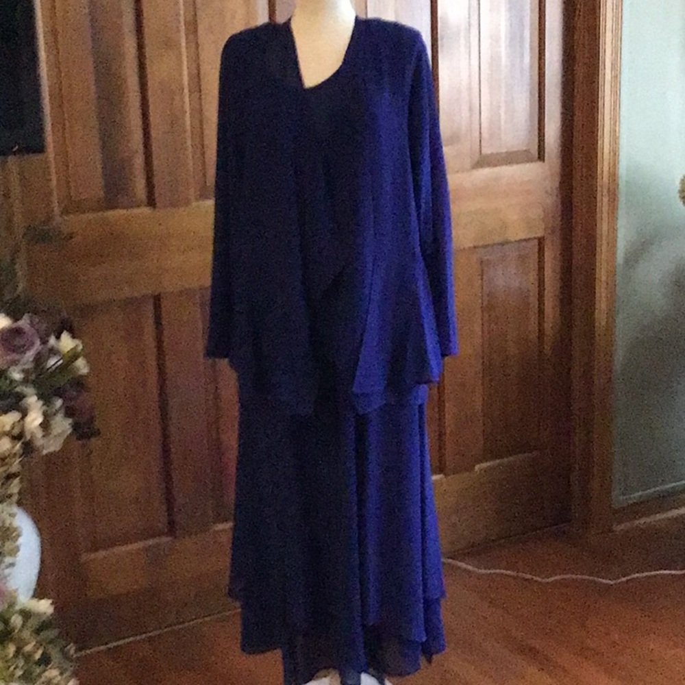 3 piece dressy outfit.  Could be Mother of the Bride